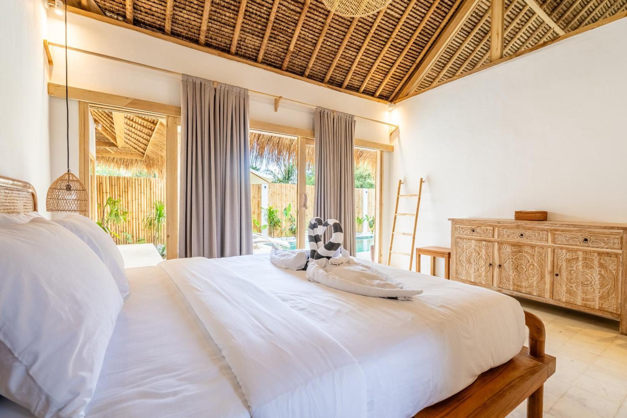 Villa Kelapa Kucing Gili Air Exterior photo