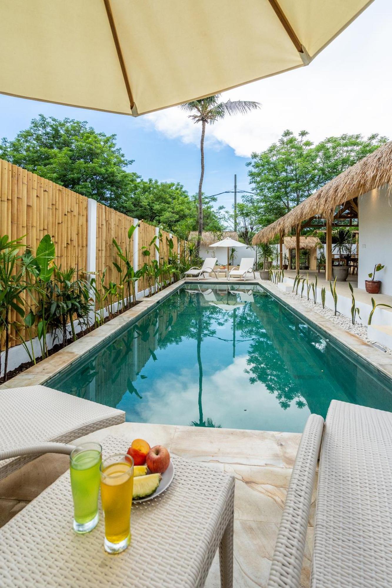 Villa Kelapa Kucing Gili Air Exterior photo