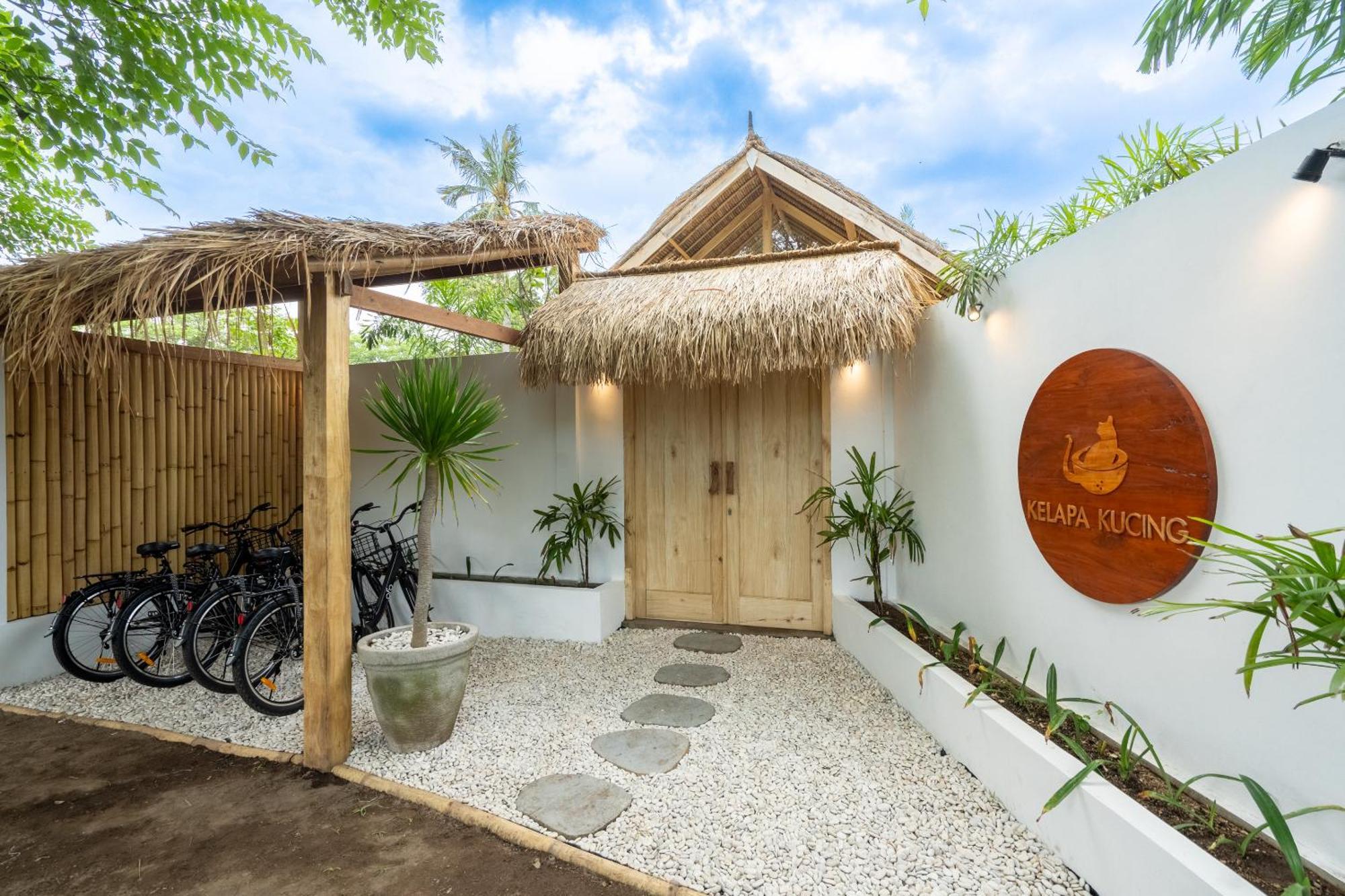 Villa Kelapa Kucing Gili Air Exterior photo