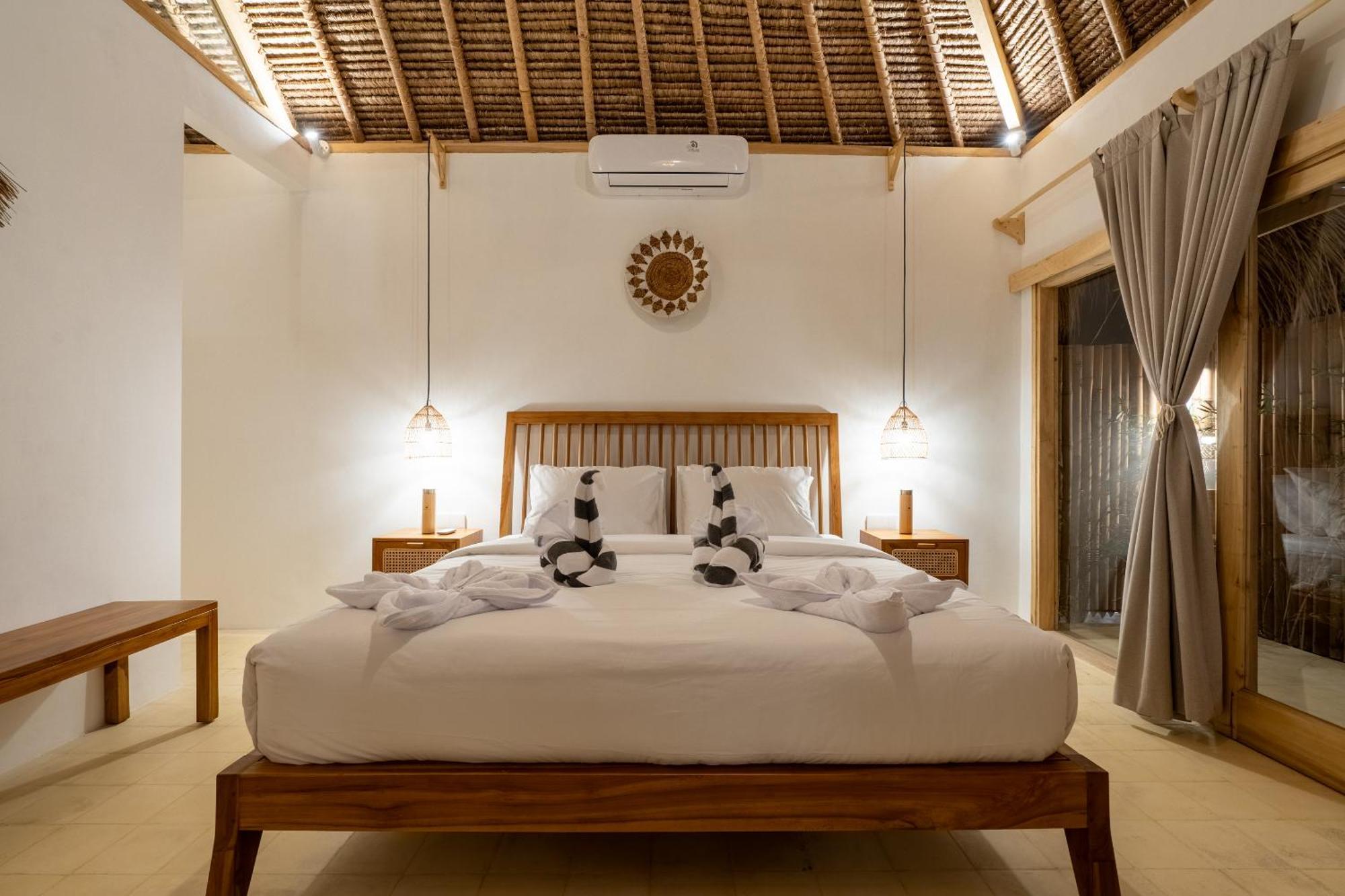 Villa Kelapa Kucing Gili Air Exterior photo