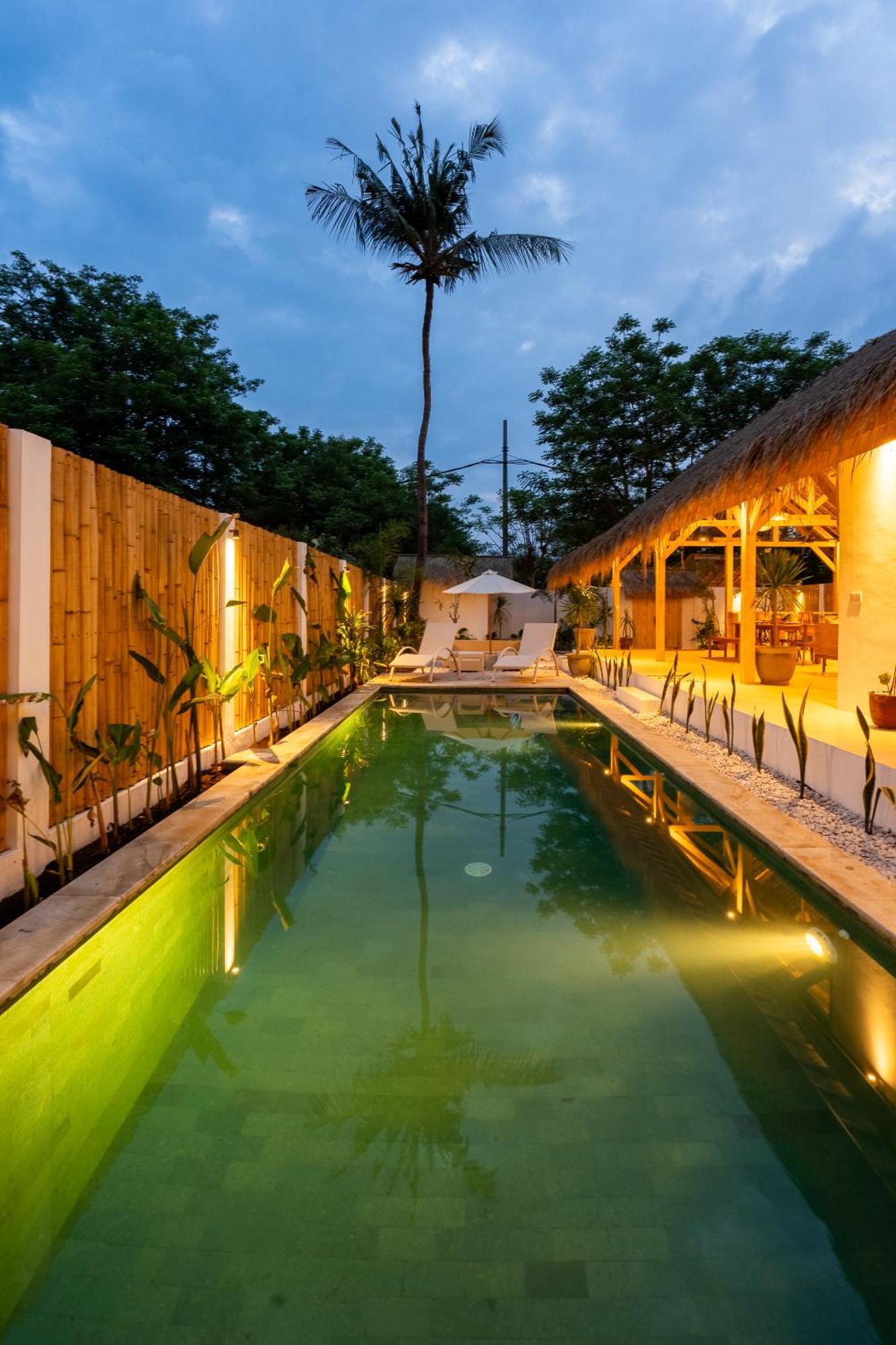 Villa Kelapa Kucing Gili Air Exterior photo